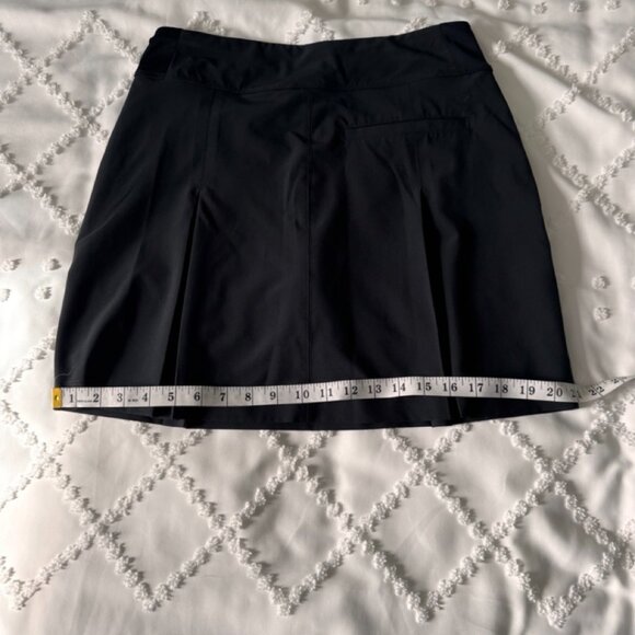 Black Callaway Women's Golf Skort - Picture 5 of 8